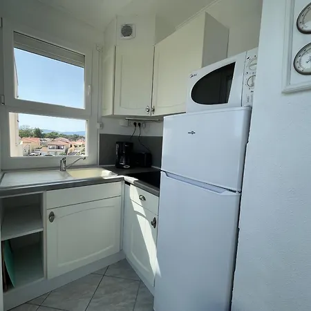 Apartamento Lumineux Face Avec Terrasse Et Parking, Proche Port Et Commerces, 4p - Fr-1-799-31 *