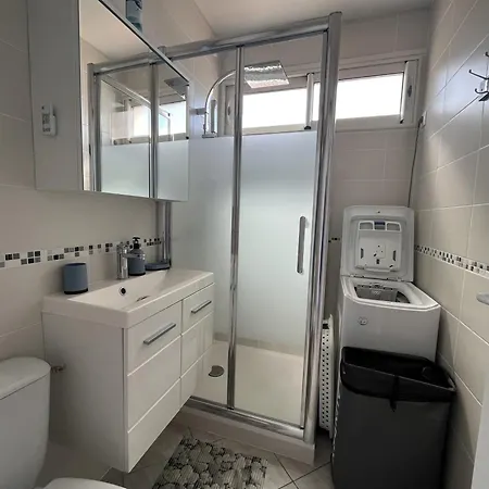 Apartamento Lumineux Face Avec Terrasse Et Parking, Proche Port Et Commerces, 4p - Fr-1-799-31 *